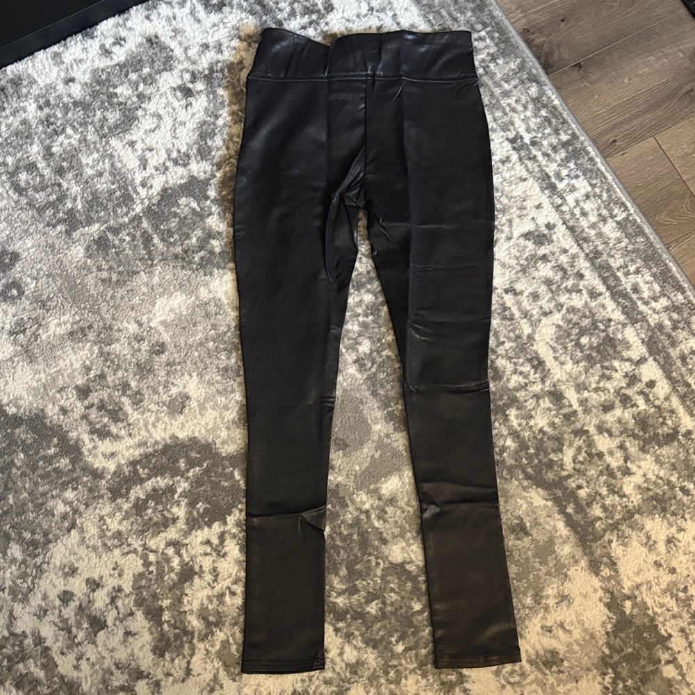 Serra Women's Faux Leather Leggings